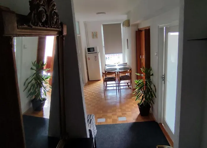 Daire Sokolov Semendire